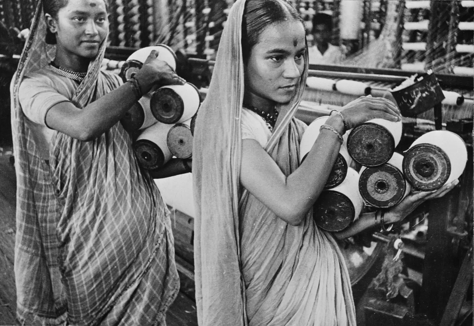 A Bombay textile mill, early 1940s